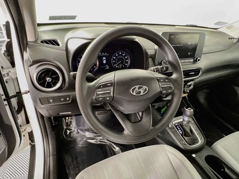 Certified 2023 Hyundai Kona SEL AWD/4WD image 11