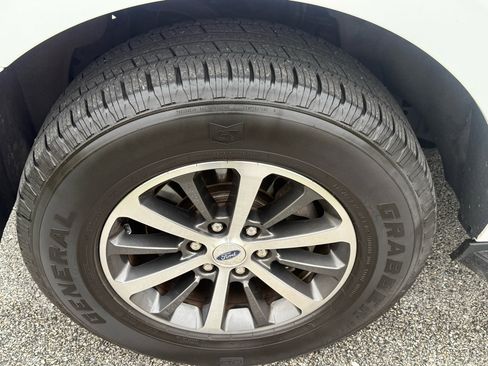 Used 2020 Ford Expedition XL image 11