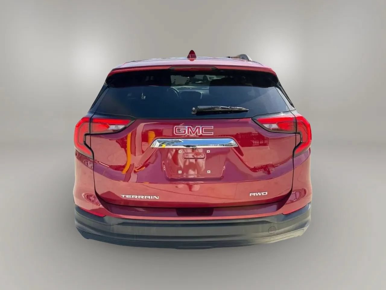 Used 2018 GMC Terrain SLE w/ Driver Convenience Package AWD/4WD image 6
