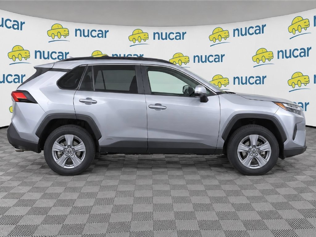 Certified 2025 Toyota RAV4 XLE AWD/4WD image 8