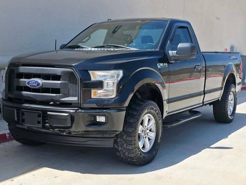 Used 2017 Ford F150 XL w/ Equipment Group 101A Mid AWD/4WD image 7