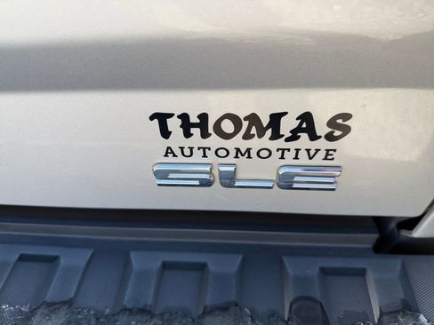 Used 2017 GMC Sierra 1500 SLE w/ SLE Value Package image 12