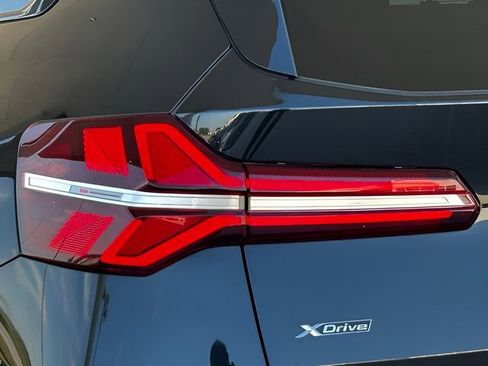 Used 2026 BMW X3 xDrive30 w/ M Sport Package image 11