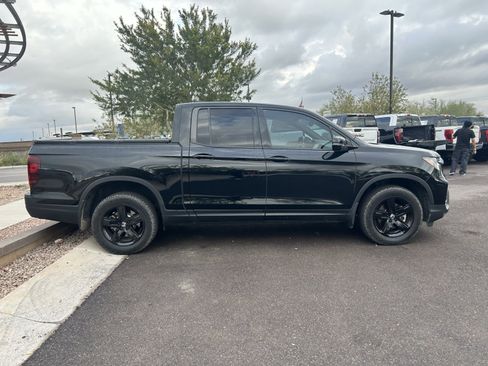 Used 2023 Honda Ridgeline Black Edition image 2
