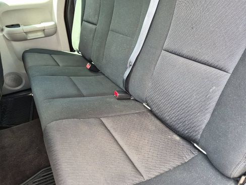 Used 2013 Chevrolet Silverado 1500 W/T RWD image 12