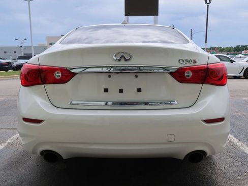 Used 2015 INFINITI Q50 w/ Navigation Package RWD image 10