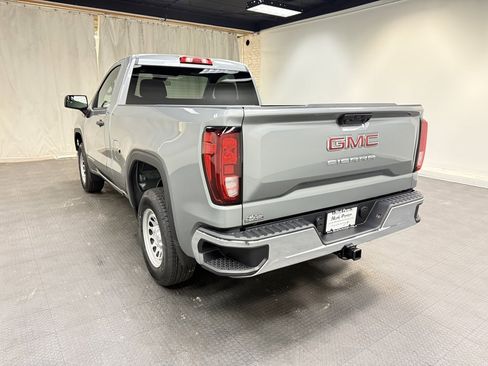 New 2026 GMC Sierra 1500 Pro image 3