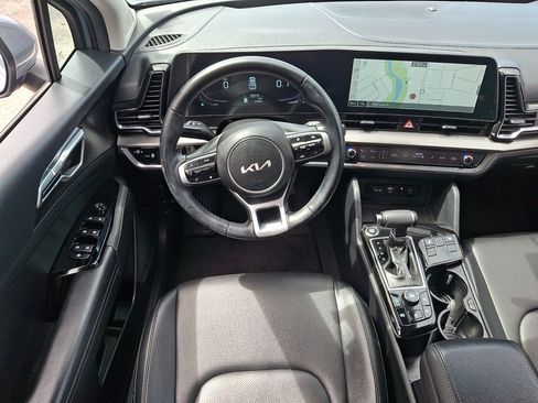 Used 2023 Kia Sportage EX FWD image 23