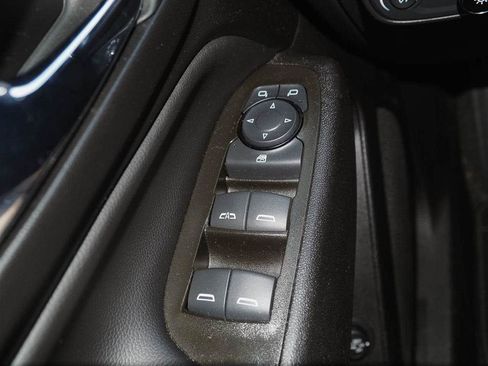 Certified 2024 Chevrolet Equinox LT FWD image 25