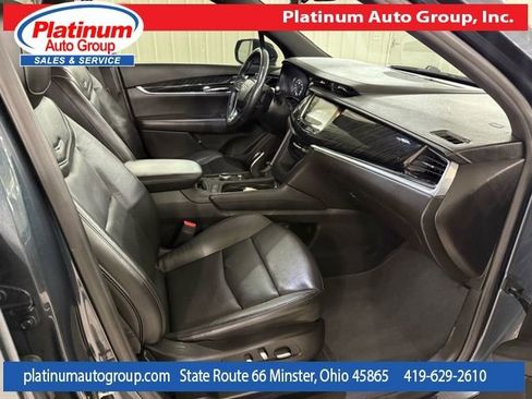Used 2020 Cadillac XT6 Premium Luxury image 38