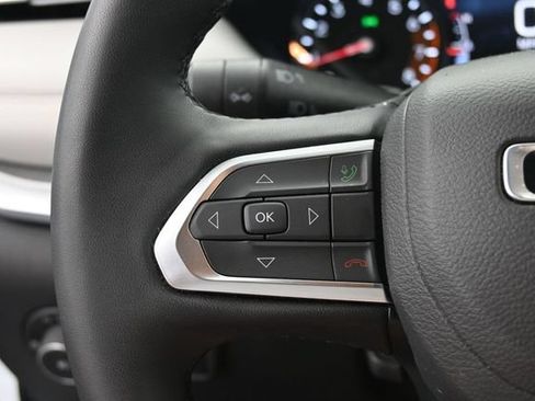 Used 2025 Jeep Compass Limited AWD/4WD image 28