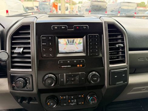 Used 2020 Ford F350 XL w/ Power Equipment Group image 13