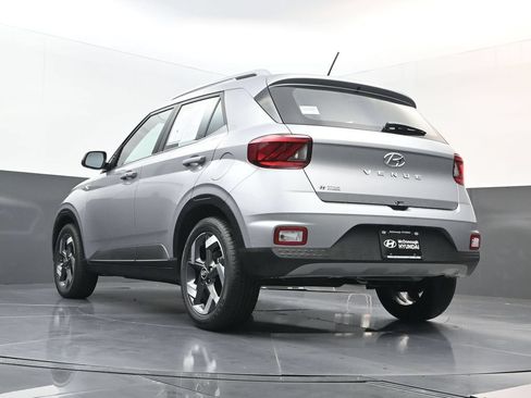 Certified 2026 Hyundai Venue SEL FWD image 26