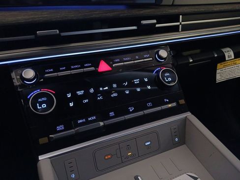 New 2026 Hyundai Santa Fe Calligraphy AWD/4WD image 22