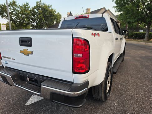 Used 2019 Chevrolet Colorado W/T w/ WT Convenience Package AWD/4WD image 7