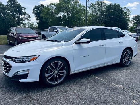 Used 2022 Chevrolet Malibu Premier FWD image 5