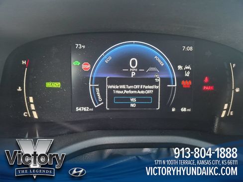 Used 2025 Toyota Camry SE FWD image 15