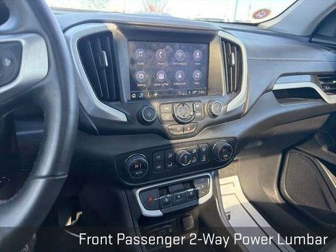 Used 2023 GMC Terrain SLT image 39