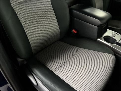 Used 2020 Toyota 4Runner SR5 image 28