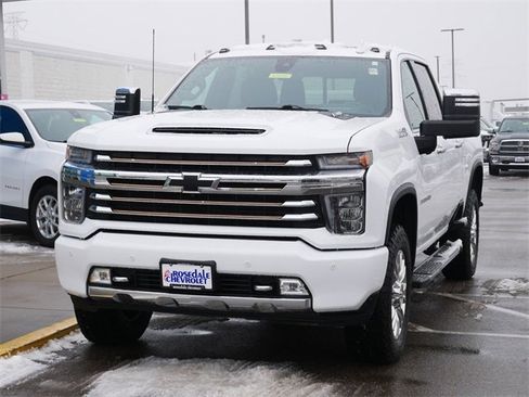 Used 2022 Chevrolet Silverado 3500 High Country w/ Z71 Off-Road Package image 3