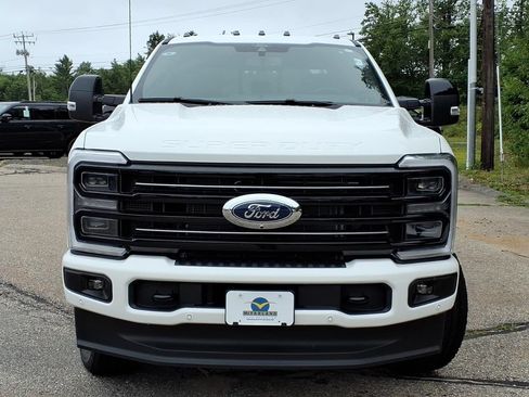 New 2026 Ford F250 Platinum w/ FX4 Off-Road Package AWD/4WD image 3