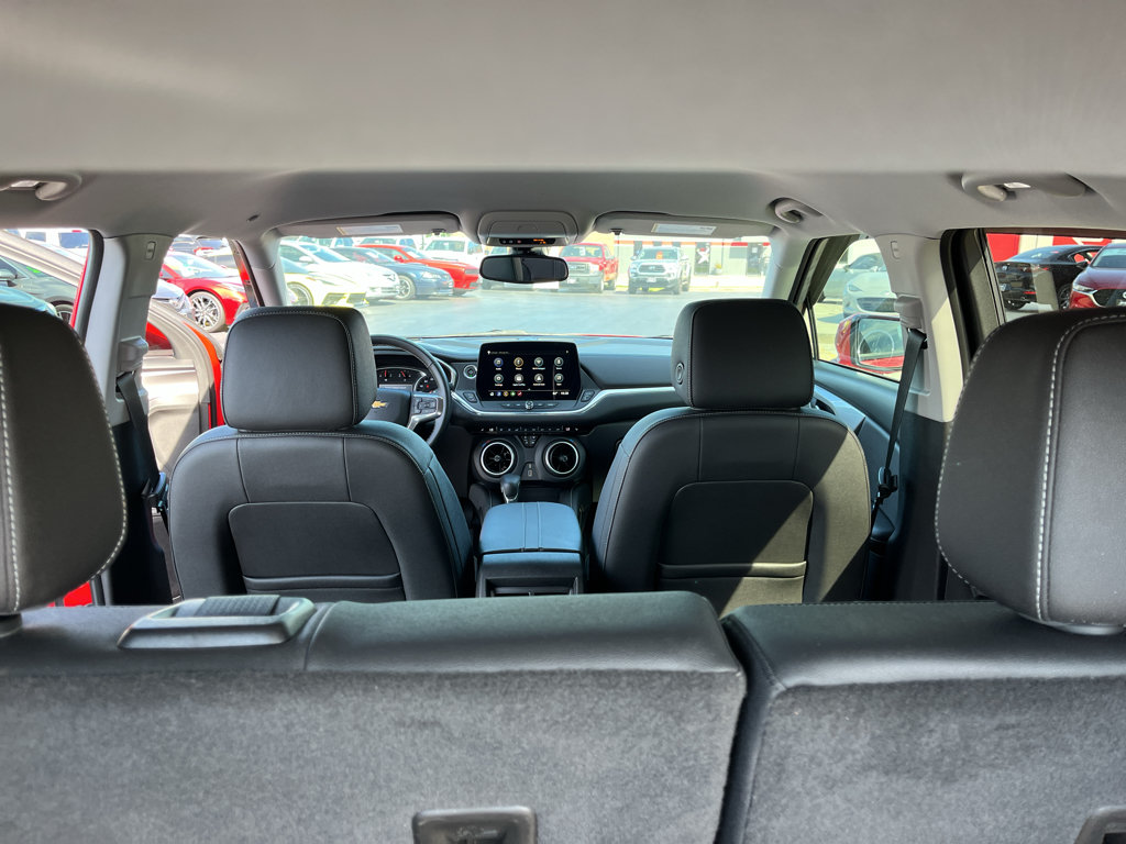 Used 2023 Chevrolet Blazer LT FWD image 36