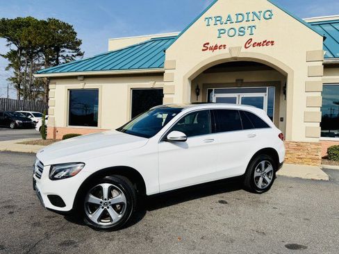 Used 2019 Mercedes-Benz GLC 300 4MATIC image 23