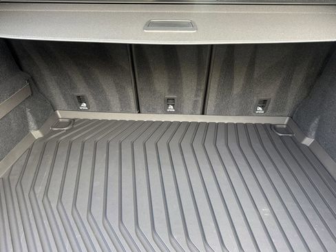 Certified 2025 Audi Q5 Premium Plus w/ Premium Plus image 15