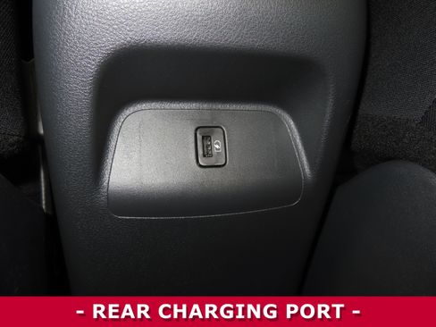 Certified 2025 Nissan Sentra SV image 10