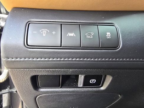 Used 2023 Hyundai Santa Fe Calligraphy image 16