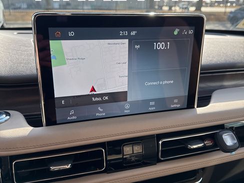 Used 2023 Lincoln Aviator Reserve w/ Equipment Group 201A image 35