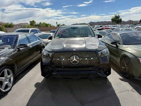 Certified 2024 Mercedes-Benz GLE 450 4MATIC image 2