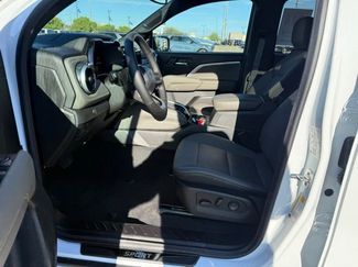 Used 2026 Chevrolet Colorado ZR2 w/ Technology Package AWD/4WD video 2