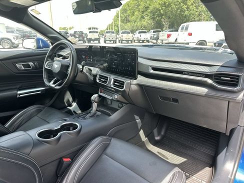 Used 2024 Ford Mustang GT Premium RWD image 28