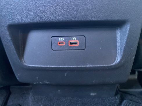 Used 2022 Nissan Frontier SV image 23