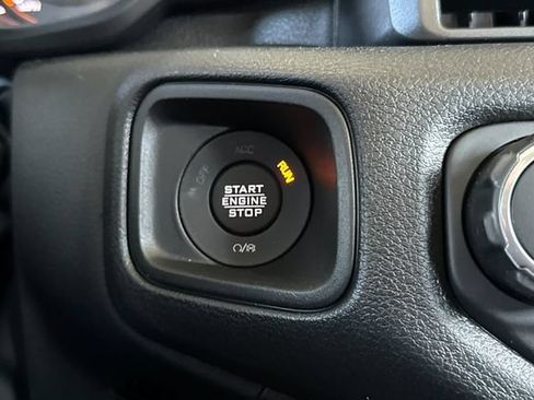 New 2026 Jeep Gladiator Sport AWD/4WD image 20