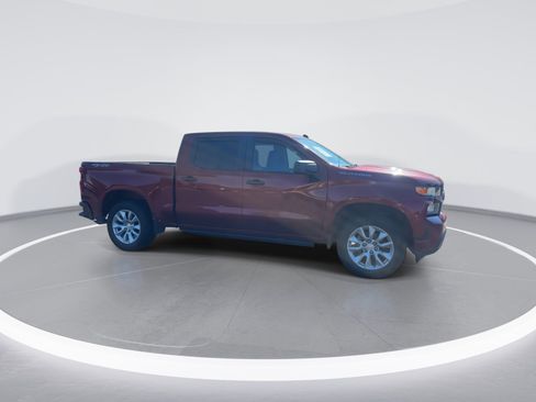 Used 2020 Chevrolet Silverado 1500 Custom w/ Custom Value Package AWD/4WD image 10