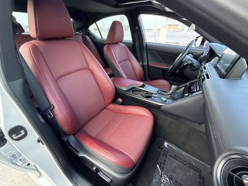 Used 2023 Lexus IS 300 w/ Comfort Package RWD image 26