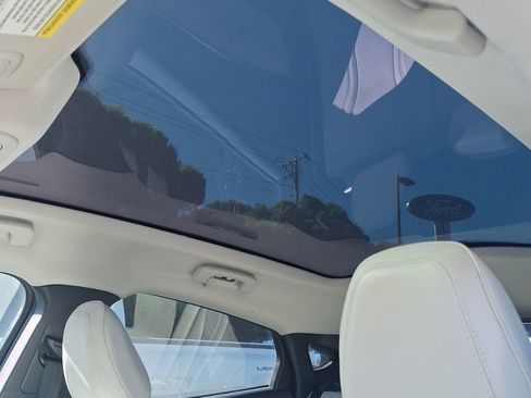 Used 2023 Ford Mustang Mach-E Premium image 13