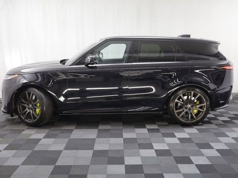 Used 2025 Land Rover Range Rover Sport SV Edition Two image 4