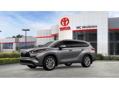 New 2026 Toyota Highlander Platinum AWD/4WD image 2