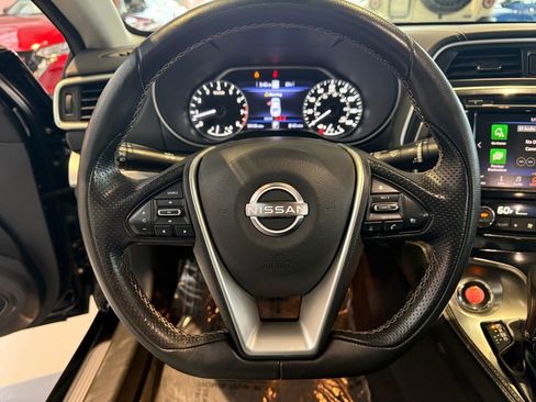 Used 2023 Nissan Maxima SV w/ Floor Mat Group image 5