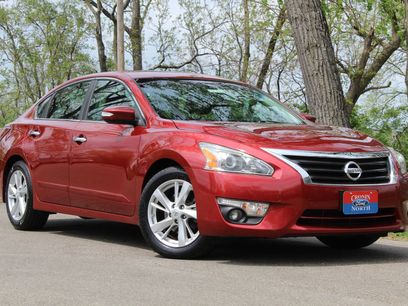 Used 2015 Nissan Altima 2.5 SL w/ Technology Package