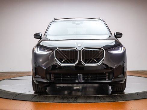 Used 2026 BMW X3 xDrive30i w/ M Sport Package AWD/4WD image 2