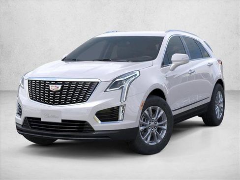New 2026 Cadillac XT5 Luxury image 6