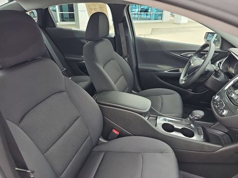 Used 2022 Chevrolet Malibu LS FWD image 28