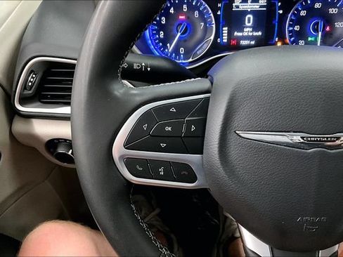 Used 2023 Chrysler Voyager LX FWD image 25
