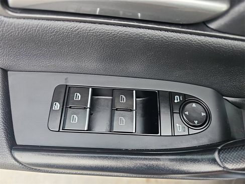 Used 2024 MAZDA CX-50 AWD 2.5 S w/ Preferred Package image 26