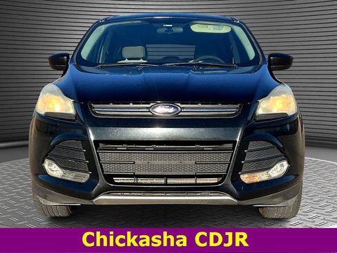 Used 2014 Ford Escape SE image 2