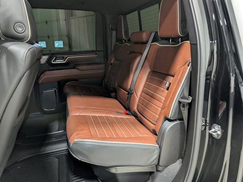 Used 2024 GMC Sierra 2500 Denali Ultimate w/ Max Trailering Package image 18